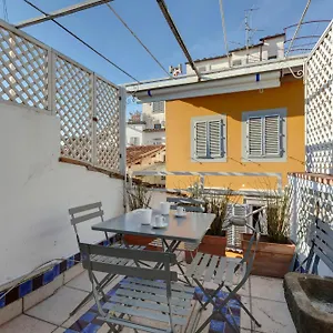 Apartment Del Guanto By Mamo, Florence