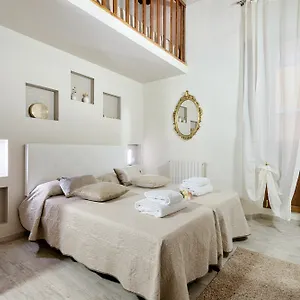 Apartamento Santa Croce Cathedral By Mmega, Florença